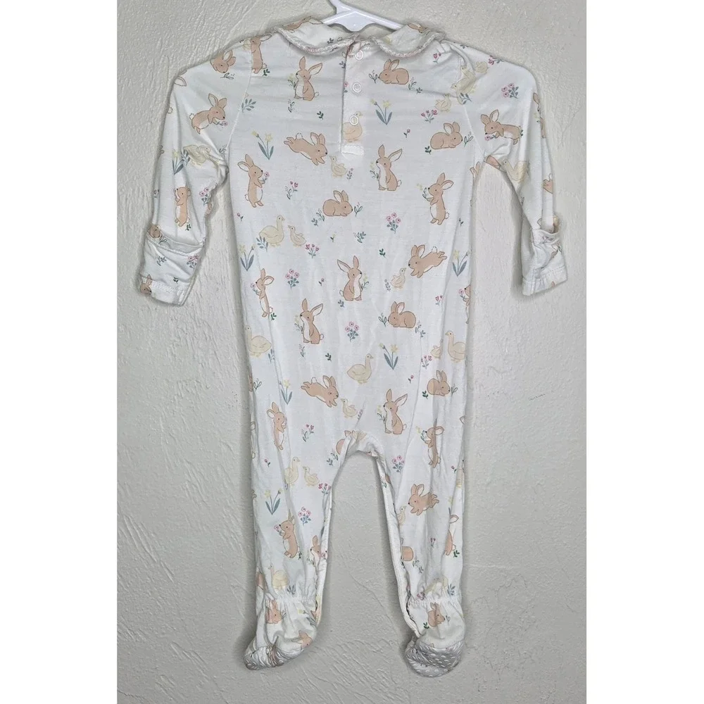 Angel Dear Baby Girl 3-6 Months Bamboo Snap Closure Bunnies Ducks Collar Soft